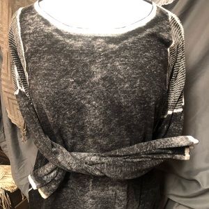 Sweater like top